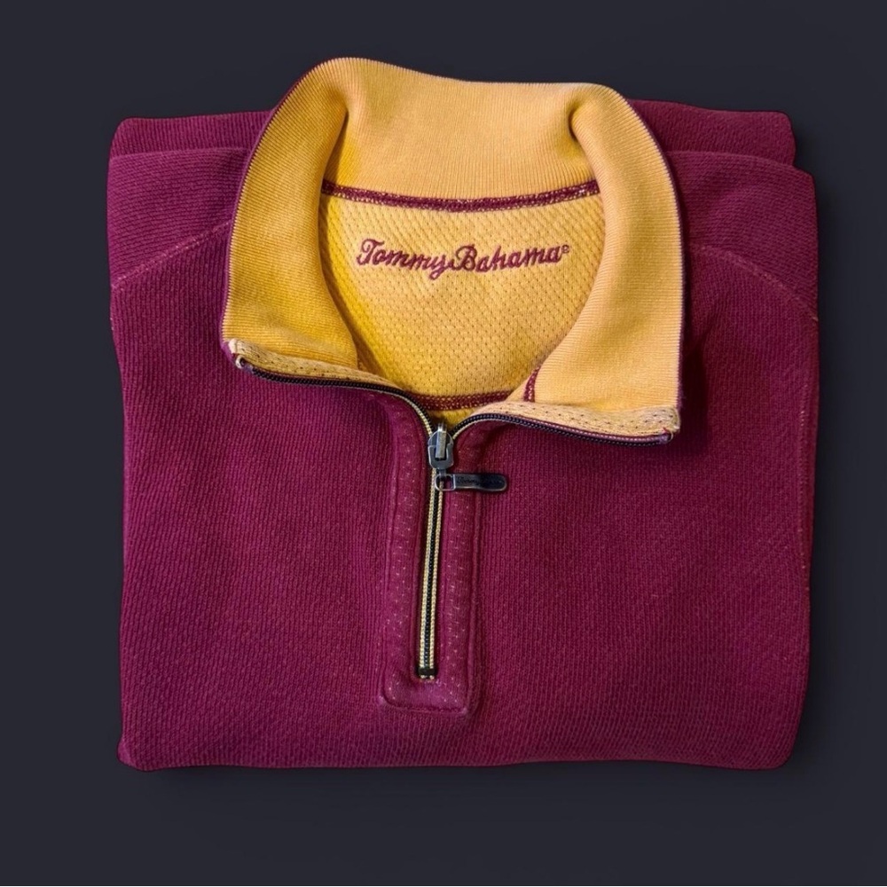 Tommy Bahama Reversible Quarter Zip Sweater Men’s Medium/Large Maroon & Gold